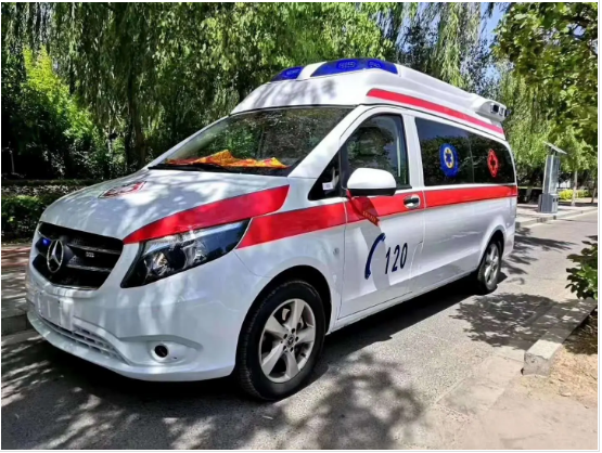 Автомобиль скорой помощи Mercedes-Benz