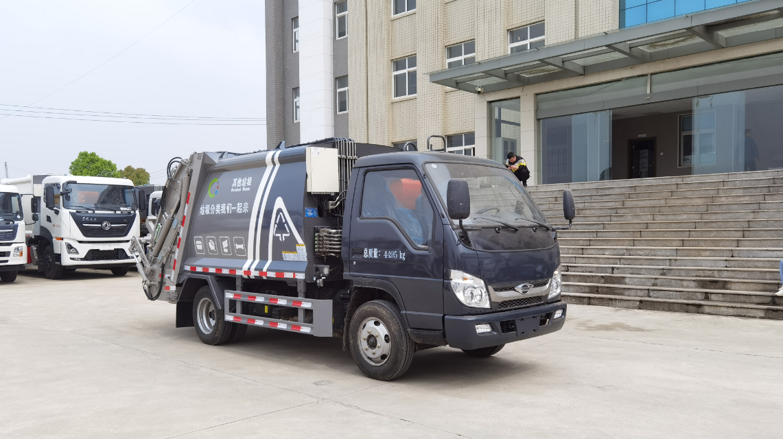 Fukuda Small Truck Blue Compressor (5,8 куб.)