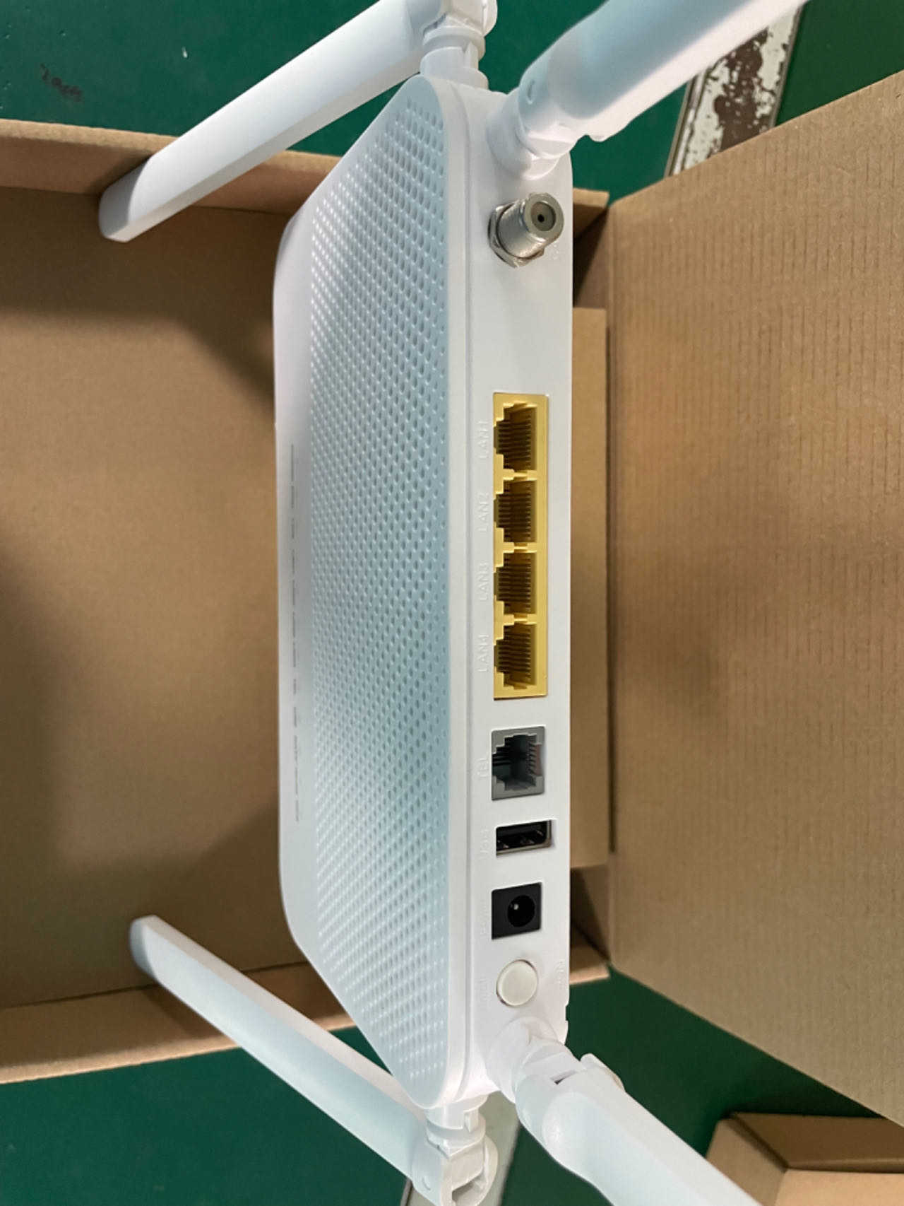ONU-EG8247W5 с CATV