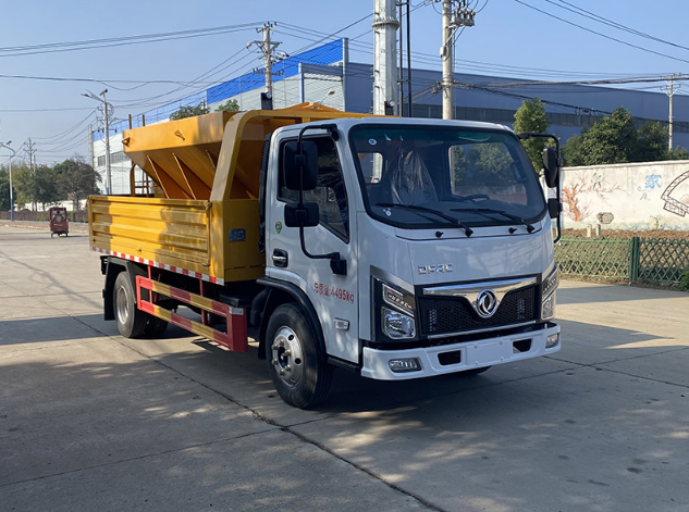 HZH5045TCXEQ6 Снежный автомобиль марки Stallone