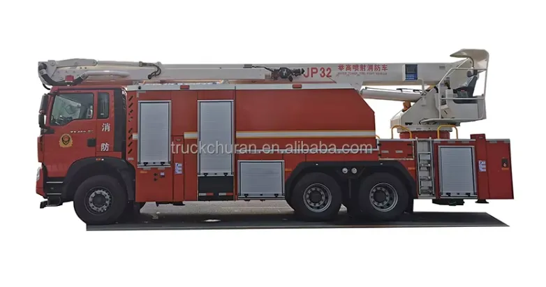 Пожарная машина Howo 6×4 с цистерной для воды и пены