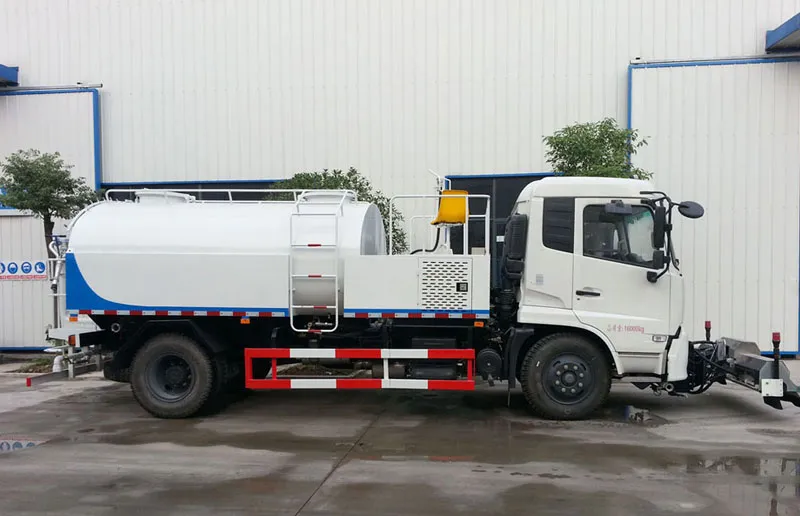 Автомобиль высокого давления для очистки дорожной поверхности 8 тонн
